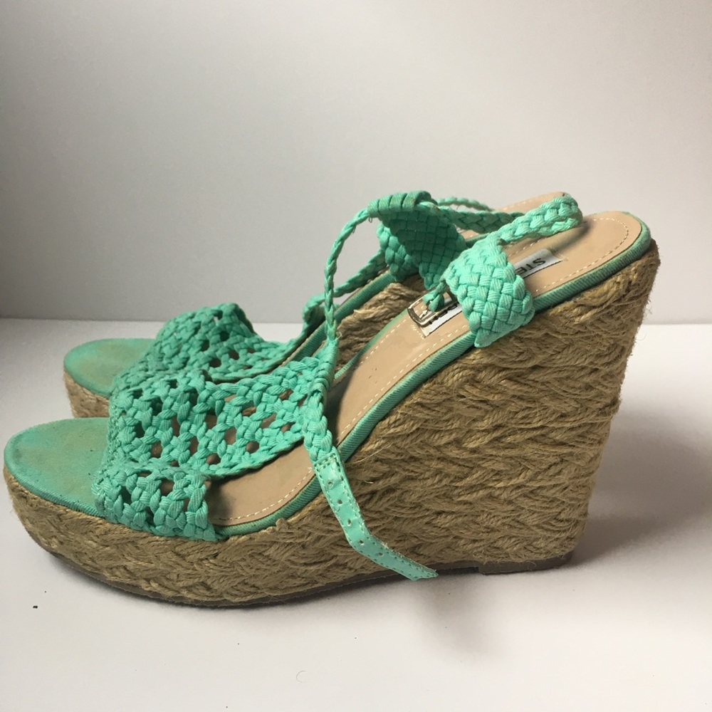 Steve Madden Wedges